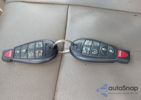 2015 Chrysler Town & Country Touring from USA, damaged, VIN 2C4RC1BG9FR562900